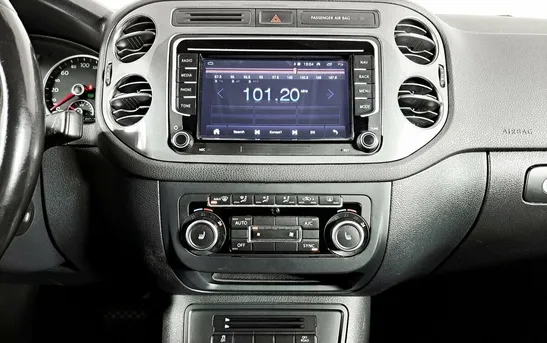 Volkswagen Tiguan 2.00 автоматическая, фото №8