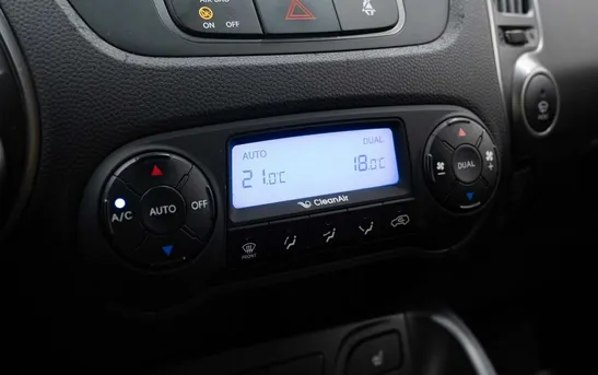 Hyundai ix35 2.00 автоматическая, фото №11