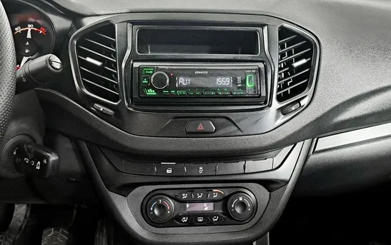 Lada (ВАЗ) Vesta 1.60 механика, фото №9