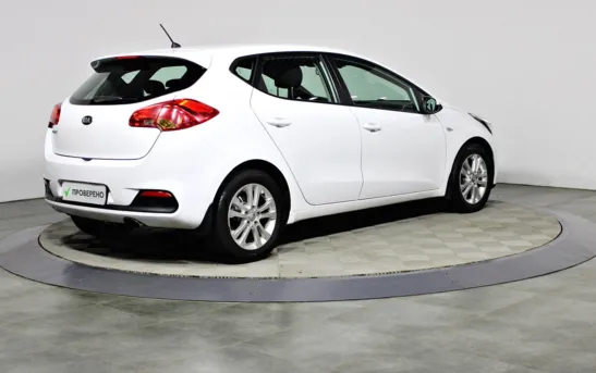Kia Ceed 1.60 автоматическая, фото №2