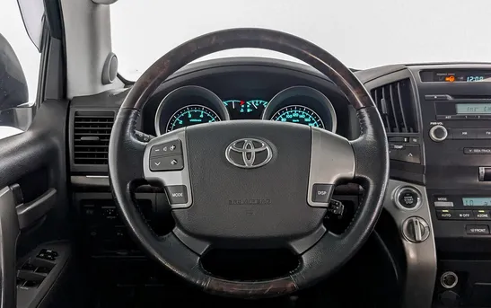 Toyota Land Cruiser 4.70 автоматическая, фото №13