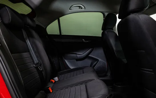 Skoda Rapid 1.40 робот, фото №7