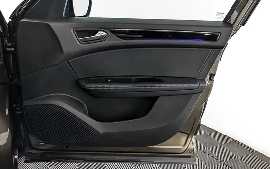 Renault Arkana 1.30 вариатор, фото №12