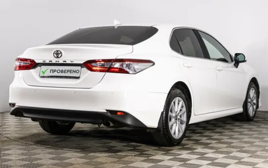 Toyota Camry 2.00 вариатор, фото №2