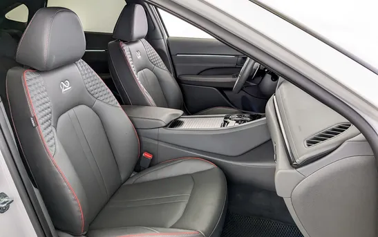 Hyundai Sonata 2.00 автоматическая, фото №13