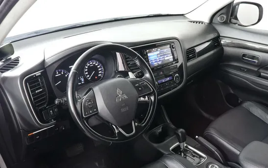 Mitsubishi Outlander 2.40 вариатор, фото №5