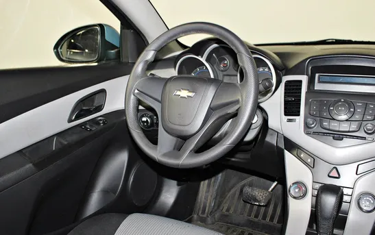 Chevrolet Cruze 1.60 автоматическая, фото №8