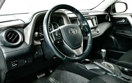 Toyota RAV4 2.00 вариатор, фото №8