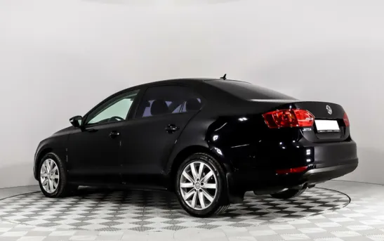 Volkswagen Jetta 1.60 автоматическая, фото №4