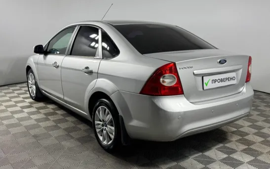 Ford Focus 2.00 автоматическая, фото №4