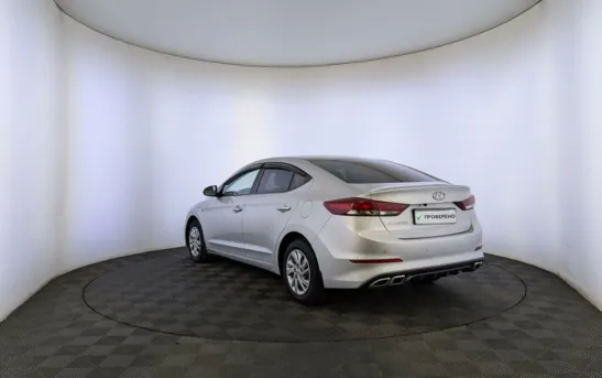Hyundai Elantra 1.60 автоматическая, фото №4
