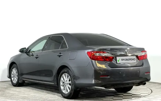 Toyota Camry 2.50 автоматическая, фото №4