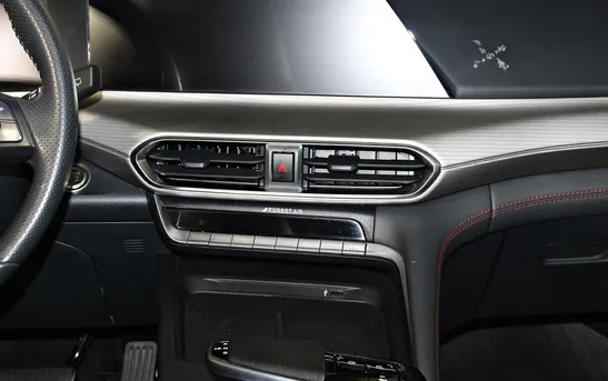 Changan UNI-T 1.50 робот, фото №7