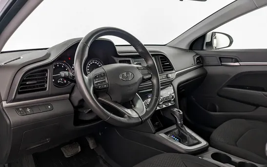 Hyundai Elantra 1.60 автоматическая, фото №11