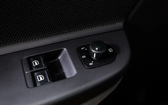 Volkswagen Golf 1.60 автоматическая, фото №9