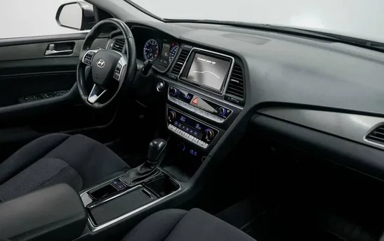 Hyundai Sonata 2.00 автоматическая, фото №5