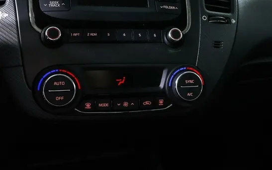 Kia Cerato 2.00 автоматическая, фото №8