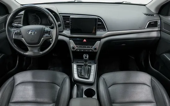 Hyundai Elantra 2.00 автоматическая, фото №11