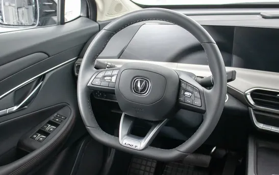 Changan UNI-T 1.50 робот, фото №10