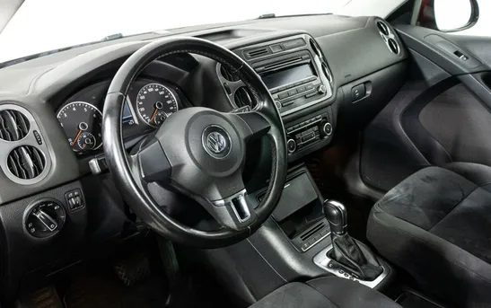 Volkswagen Tiguan 2.00 автоматическая, фото №7