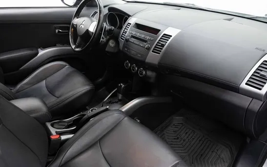 Mitsubishi Outlander 2.40 вариатор, фото №9