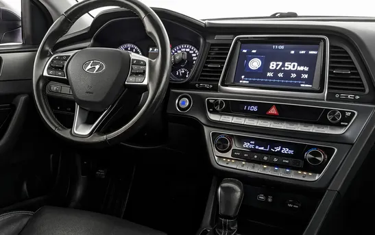 Hyundai Sonata 2.00 автоматическая, фото №7