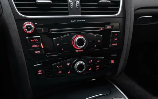 Audi A4 1.80 вариатор, фото №16