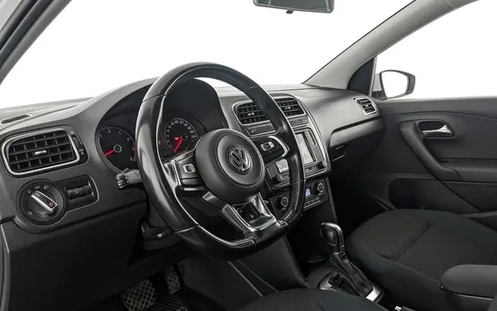 Volkswagen Polo 1.60 автоматическая, фото №6
