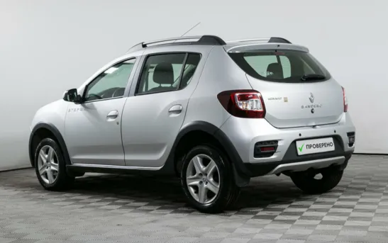 Renault Sandero 1.60 автоматическая, фото №4