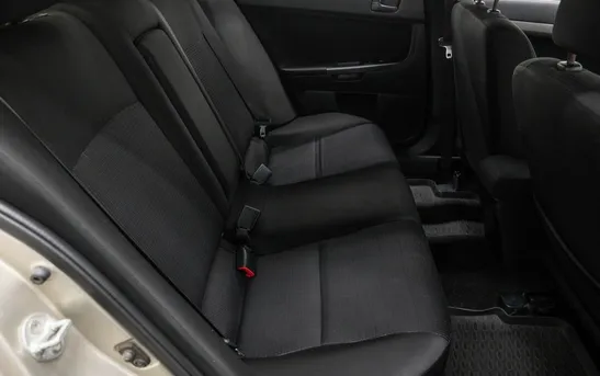 Mitsubishi Lancer 2.00 механика, фото №7