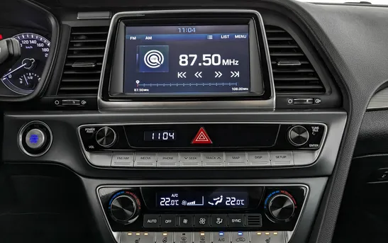 Hyundai Sonata 2.00 автоматическая, фото №11