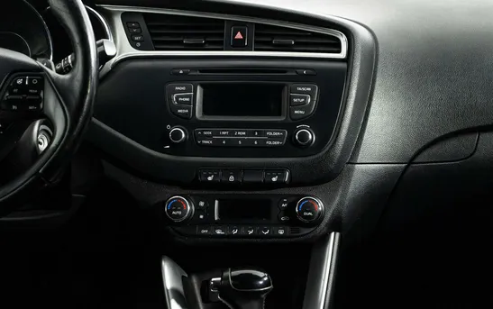 Kia Ceed 1.60 автоматическая, фото №8