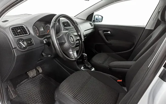 Volkswagen Polo 1.60 автоматическая, фото №8