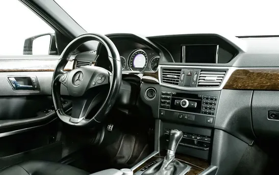 Mercedes-Benz E-Класс 1.80 автоматическая, фото №5