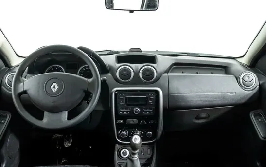 Renault Duster 2.00 механика, фото №7