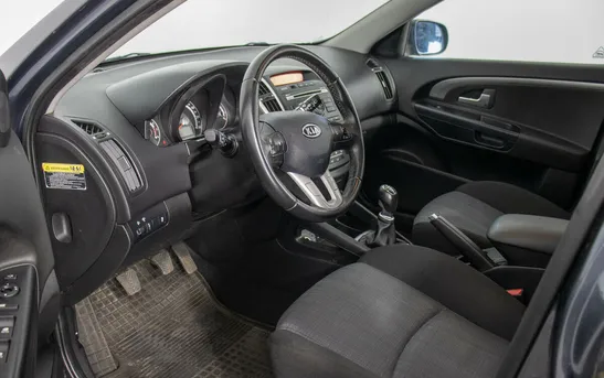 Kia Ceed 1.60 механика, фото №5