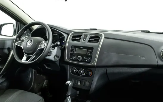 Renault Sandero 1.60 автоматическая, фото №7