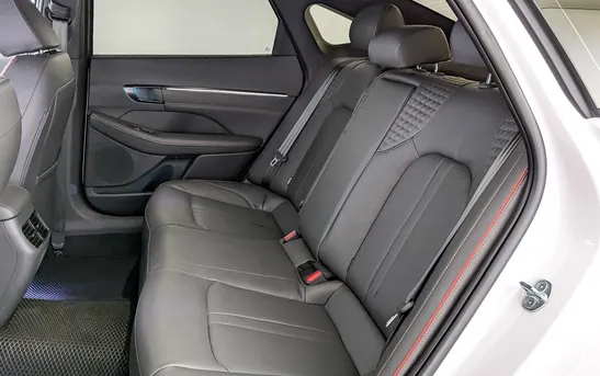 Hyundai Sonata 2.00 автоматическая, фото №6