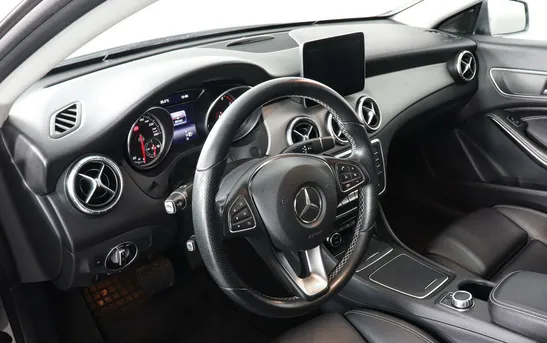 Mercedes-Benz CLA 1.60 робот, фото №5