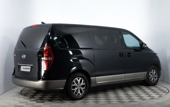 Hyundai H-1 2.50 автоматическая, фото №2