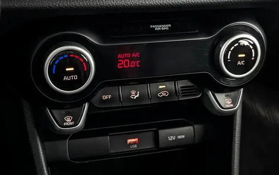 Kia Picanto 1.00 автоматическая, фото №7