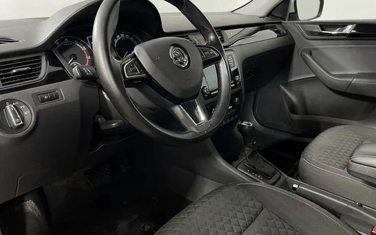 Skoda Rapid 1.40 робот, фото №6