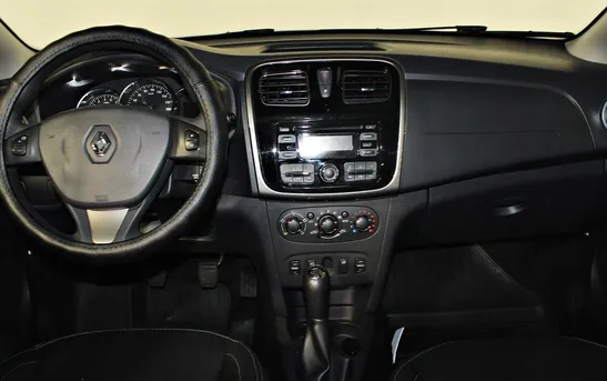 Renault Logan 1.60 механика, фото №6