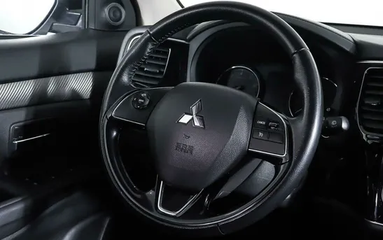 Mitsubishi Outlander 2.00 вариатор, фото №5