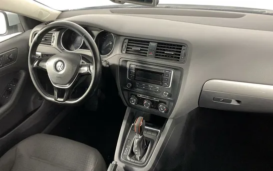 Volkswagen Jetta 1.60 автоматическая, фото №5
