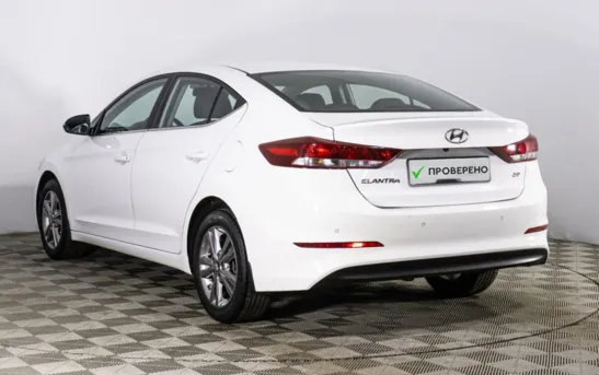 Hyundai Elantra 2.00 автоматическая, фото №4