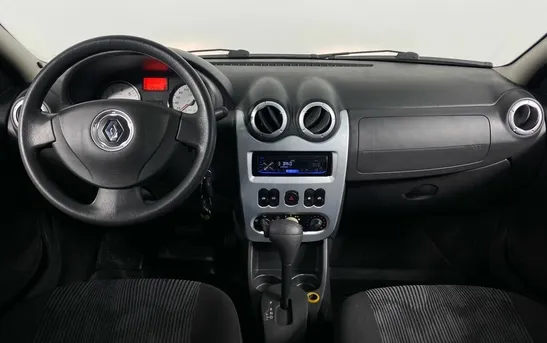 Renault Logan 1.60 автоматическая, фото №6