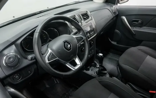 Renault Logan 1.60 вариатор, фото №13