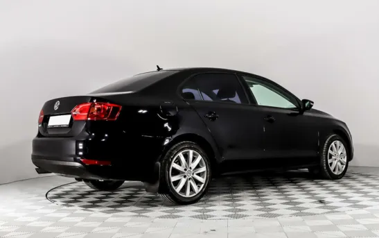 Volkswagen Jetta 1.60 автоматическая, фото №2