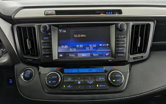 Toyota RAV4 2.00 вариатор, фото №8